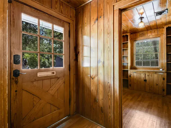 2304 Longview ST, Austin, TX 78705