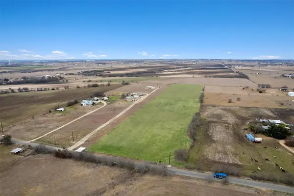 365 County Road 153, Georgetown, TX 78626