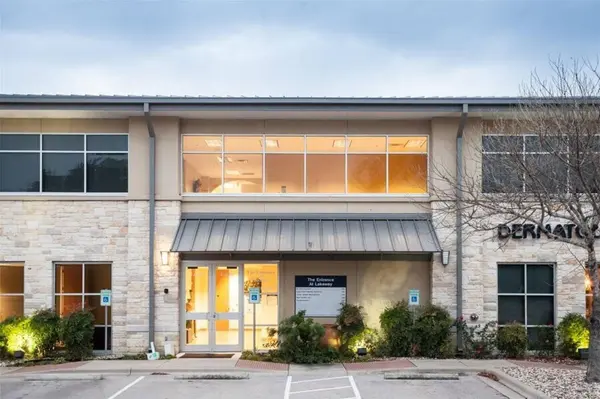 1008 Ranch Road 620 S #200, Lakeway, TX 78734