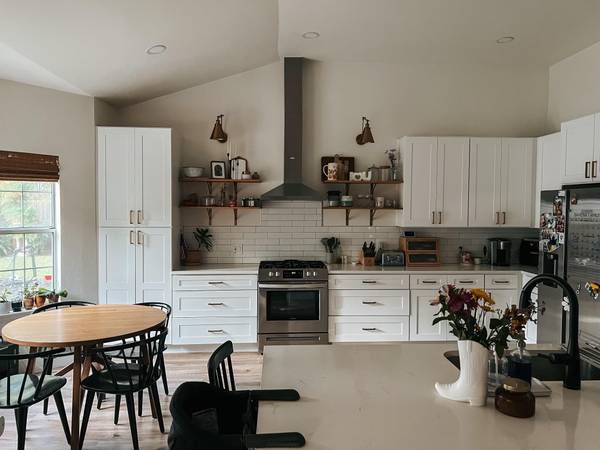 1000 Blue Bird CT, Round Rock, TX 78681