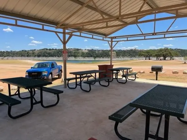 3404 Congress Ave, Lago Vista, TX 78645