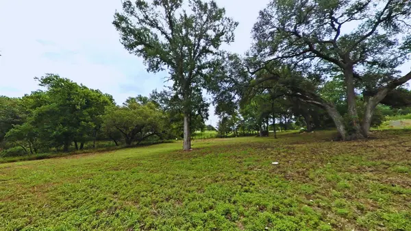 654 Creekside DR, Belton, TX 76513