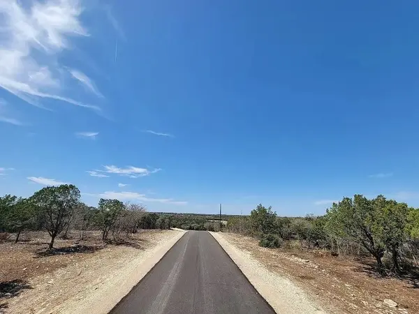 000 #2 Sawtooth DR, Bertram, TX 78605