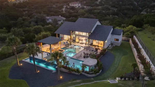 1300 Sparrow LN, Austin, TX 78734