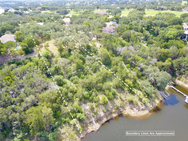 2802 Marina Shores DR, Spicewood, TX 78669