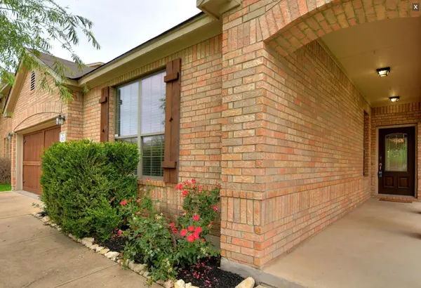 1823 Bayland ST, Round Rock, TX 78664