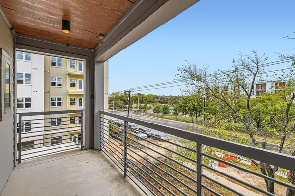 5924 S Congress Ave #11S, Austin, TX 78745