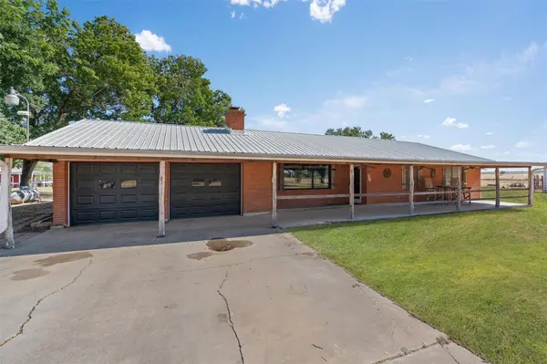 323 County Road 450, Thorndale, TX 76577