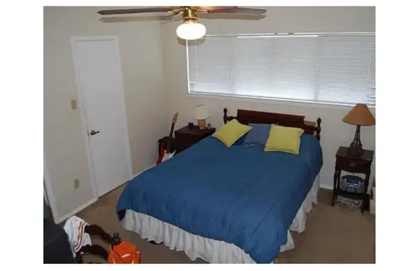 806 W 24th ST #105, Austin, TX 78705