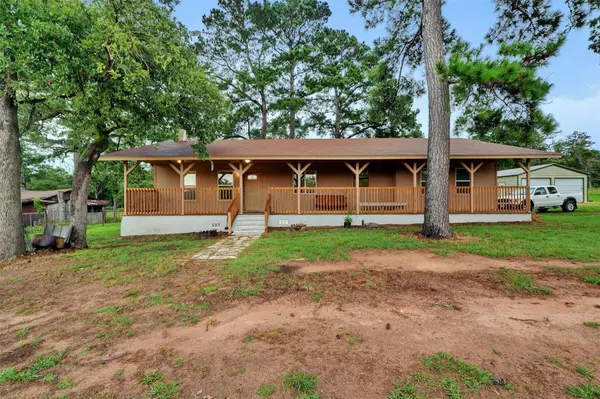 2169 Highway 304, Smithville, TX 78957