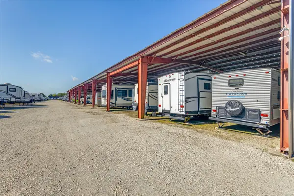 309 W Archer RD, Baytown, TX 77521