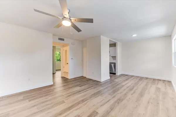 3703 Harmon Ave #103, Austin, TX 78705