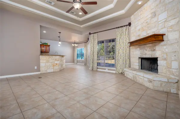 455 Rose Blossom LOOP, La Vernia, TX 78121