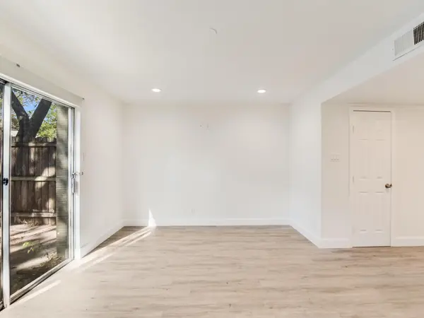 3816 Southway DR #101, Austin, TX 78704