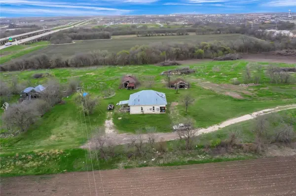 1500 Chris Kelley BLVD, Hutto, TX 78634