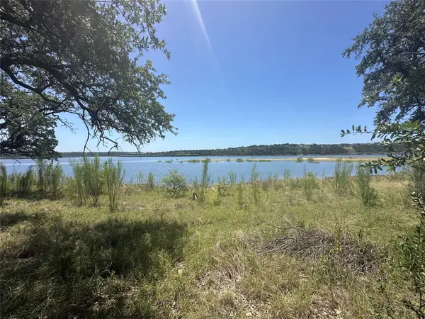 2700 Cornell CV, Lago Vista, TX 78645