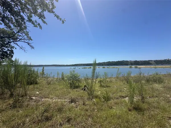 2700 Cornell CV, Lago Vista, TX 78645