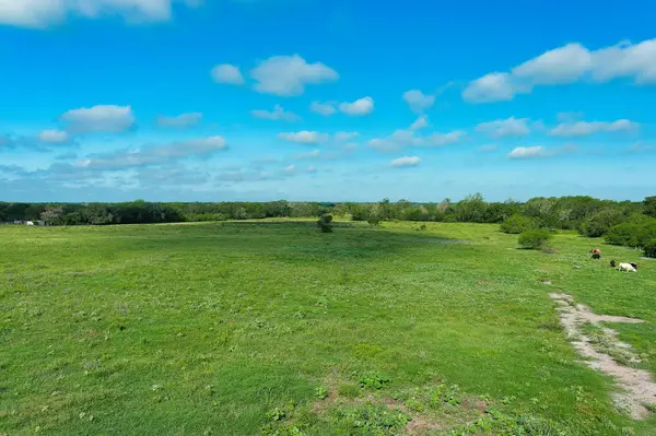 9411 FM 86 HWY, Lockhart, TX 78644