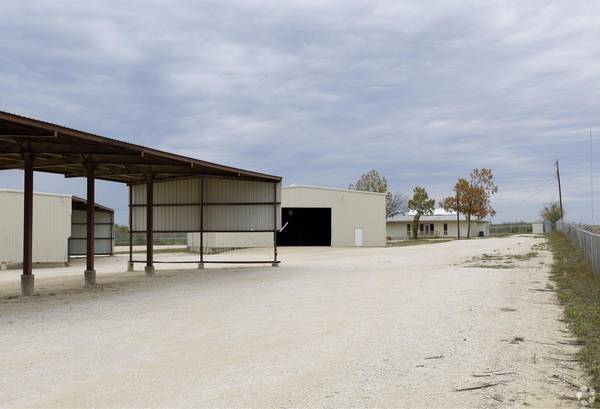 2270 S Loop 4, Buda, TX 78610