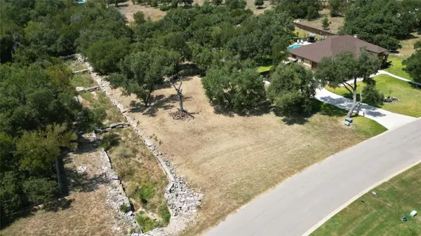 8378 Spring Creek LOOP, Salado, TX 76571