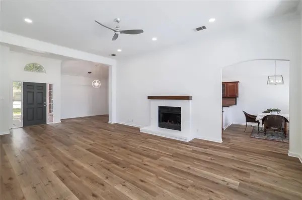 7509 Vail Valley DR, Austin, TX 78749