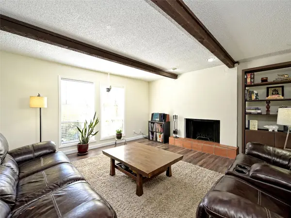 100 Lido CIR #A1, Lakeway, TX 78734