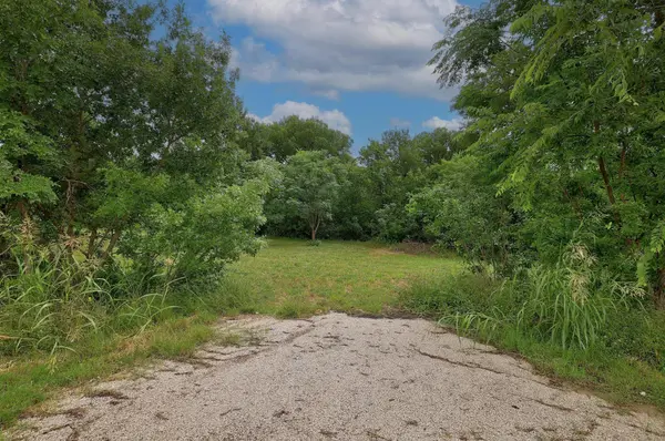 101 River RD, Liberty Hill, TX 78642