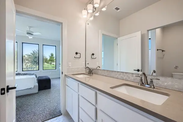 9105 Cattle Baron PATH, Austin, TX 78747