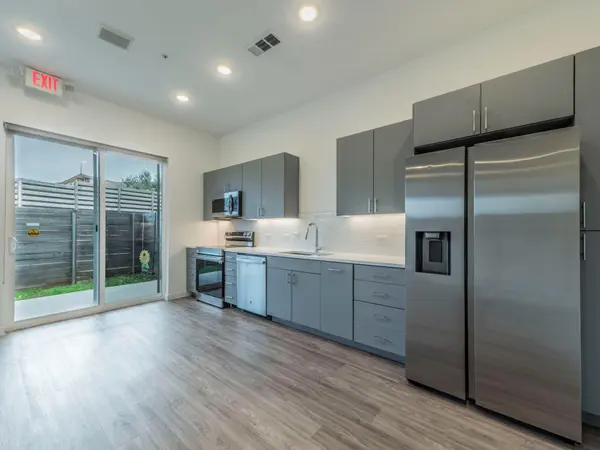 4901 Springdale RD #103, Austin, TX 78723