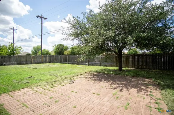 1809 Herndon DR, Killeen, TX 76543