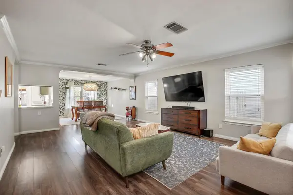 1317 Bradbury LN, Austin, TX 78753
