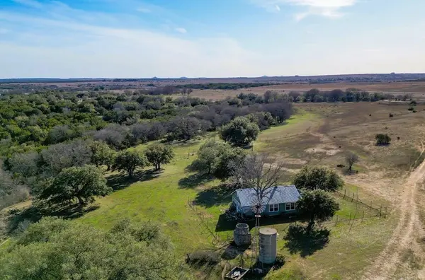 #866 CR 2806, Lampasas, TX 76550