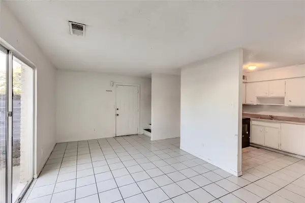 2215 Mission Hill Cir #103, Austin, TX 78741