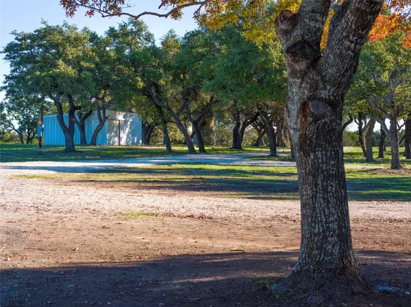 123 Private Road 138, Lampasas, TX 76550