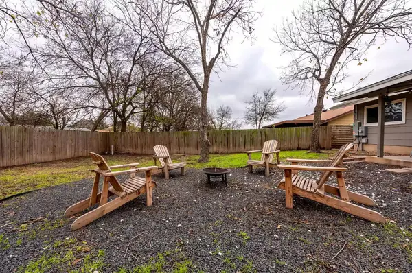 9715 Dallum DR, Austin, TX 78753