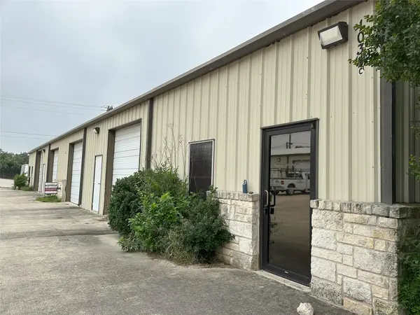 1034 Canyon Bend DR #C, Dripping Springs, TX 78620