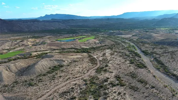 Lot 16 Comanche Mesa DR, Lajitas, TX 79852