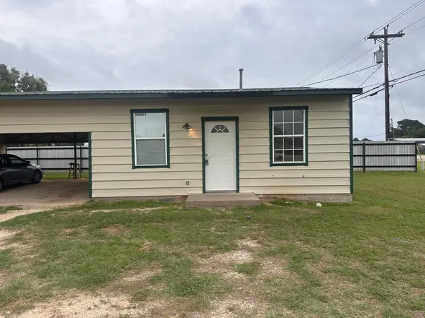 251 Zimmerman Ave #A, Bastrop, TX 78602