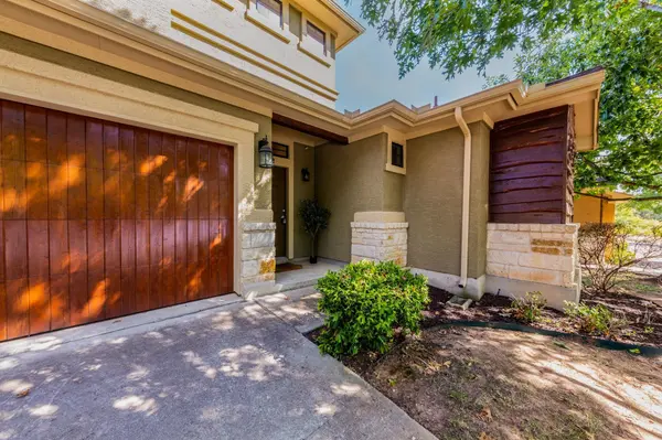 6705 Covered Bridge DR #22, Austin, TX 78736