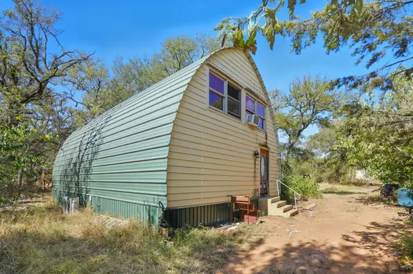 201 Deer Springs LOOP, Burnet, TX 78611