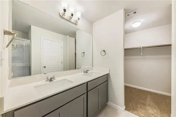 313 Trailside LN, Bastrop, TX 78602