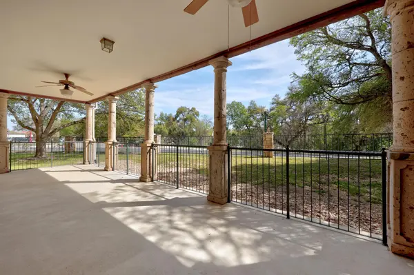 300 San Gabriel Village BLVD #410, Georgetown, TX 78626