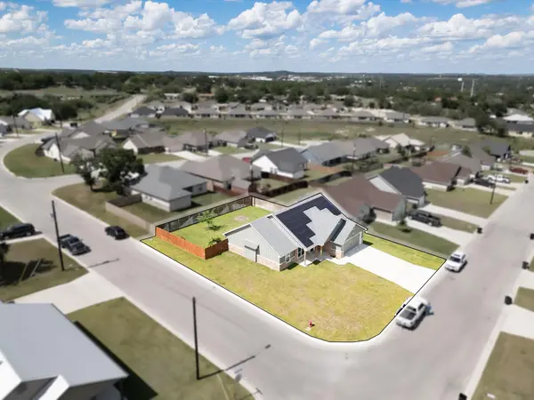 1123 Limestone DR, Lampasas, TX 76550