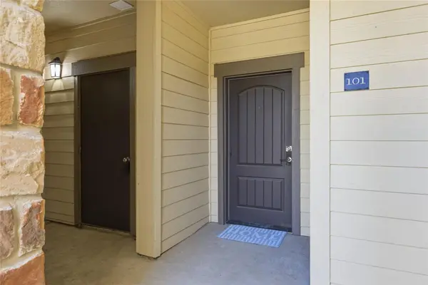 17700 Edgewood WAY #101, Jonestown, TX 78645