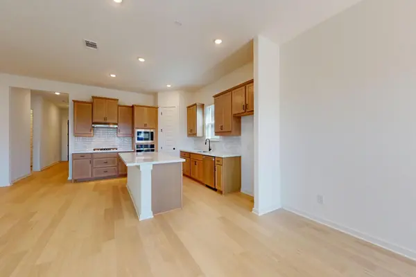 137 Bishop Wood RD, Dripping Springs, TX 78620