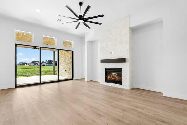 3064 Green Grange LN, Leander, TX 78641
