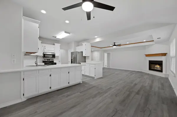 143 Boulder DR, Kingsland, TX 78639