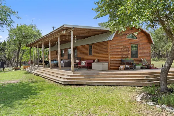 2415 Overland Stage RD, Dripping Springs, TX 78620