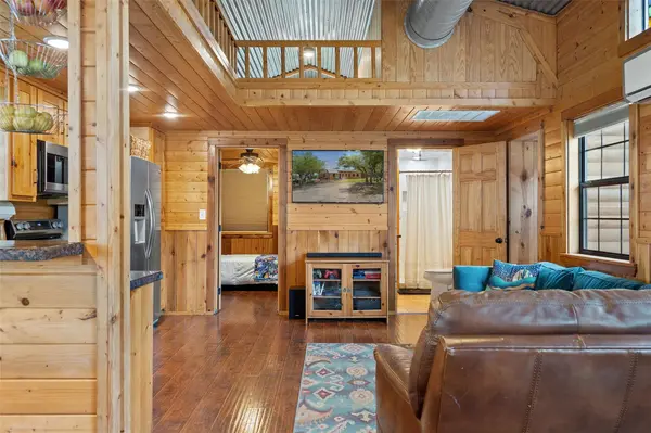 2415 Overland Stage RD, Dripping Springs, TX 78620