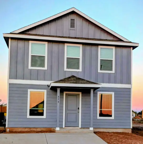 635 Whoopers Loop, Kyle, TX 78640